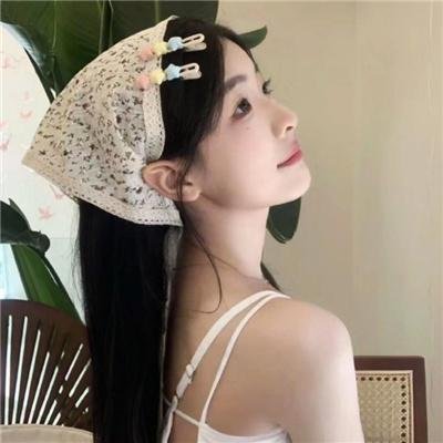 桥头咖啡屋